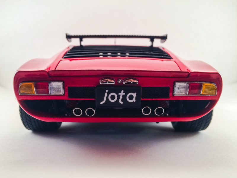 Illustration for article titled Review: Lamborghini Miura Jota SVR